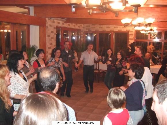 unde-i joc si voie buna, tot nebunul se aduna... chef avrig